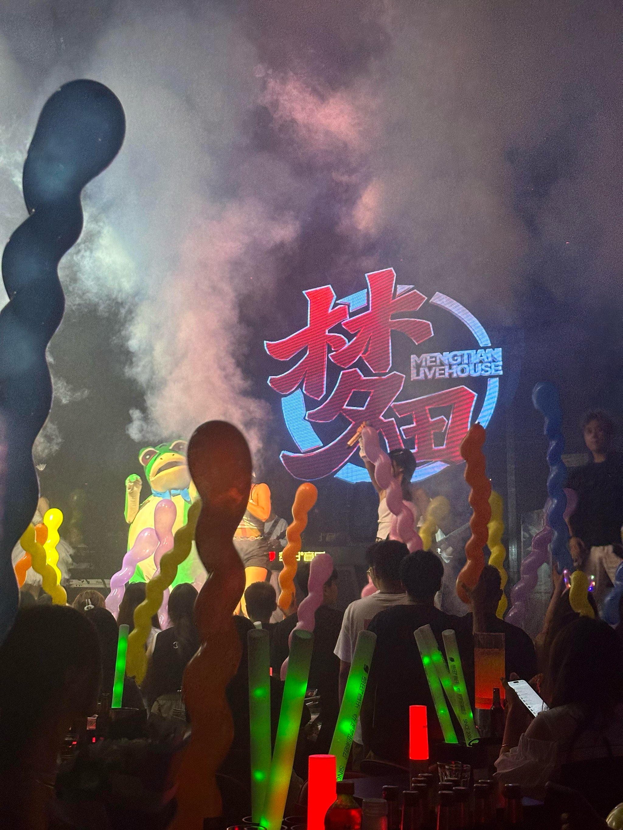 石家庄商务KTV体验指南-行唐县ktv预订